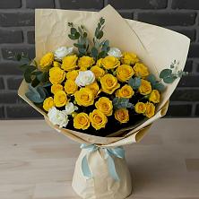 Букет цветов из:  Розы в Сергиевск