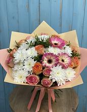 Букет цветов из:  Розы, Герберы и Хризантемы #REPLACE_PRED# Сергиевск