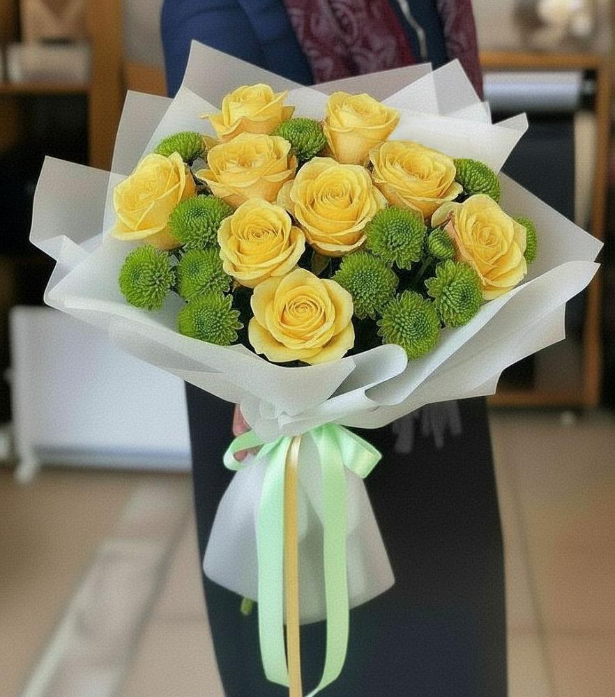 Букет цветов из: Хризантемы и Розы в Сергиевск