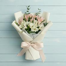 Букет цветов из:  Альстромерии в Сергиевск