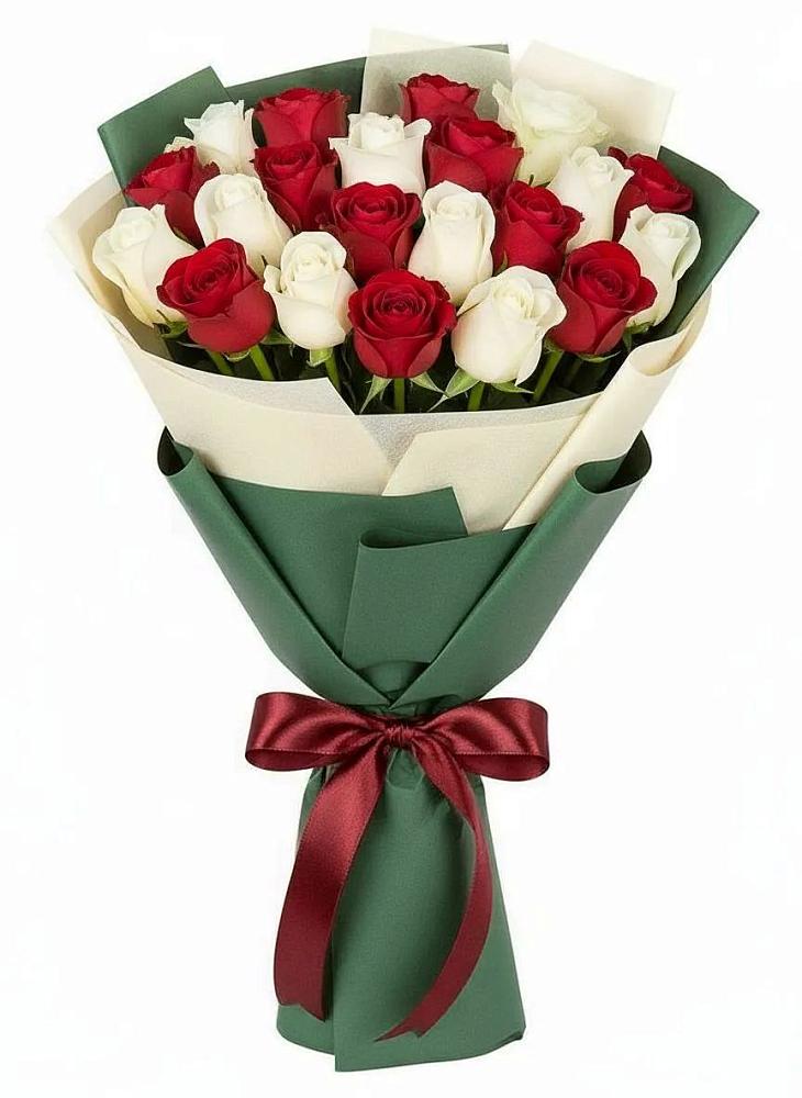 Букет Микс из красных и белых роз в Сергиевск