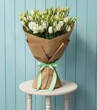 Букет цветов из:  Лизиантусы в Сергиевск