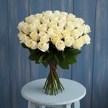 Букет 51 Белая роза Эдлесс Лав в Сергиевск