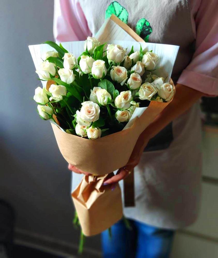 Букет цветов из: Розы в Сергиевск