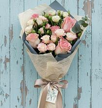 Букет цветов из:  Розы в Сергиевск
