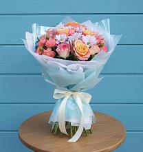 Букет цветов из:  Хризантемы и Розы в Сергиевск