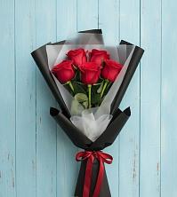 Букет цветов из:  Розы в Сергиевск
