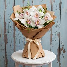 Букет цветов из:  Орхидеи и Розы #REPLACE_PRED# Сергиевск