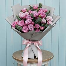 Букет цветов из:  Розы в Сергиевск